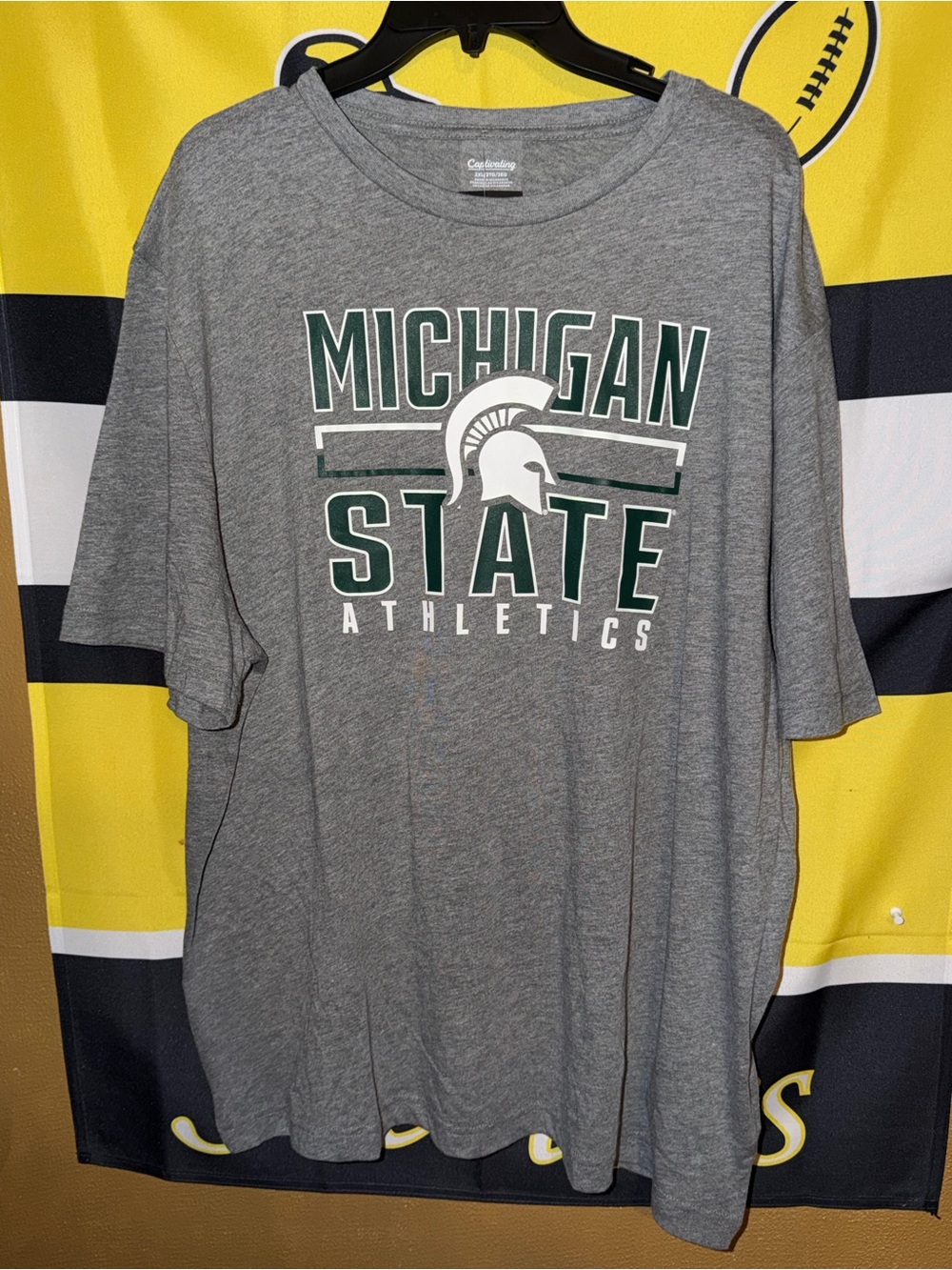 Captivating NCAA Michigan State Spartans Athletics T Shirt Brand New Men’s XXL N